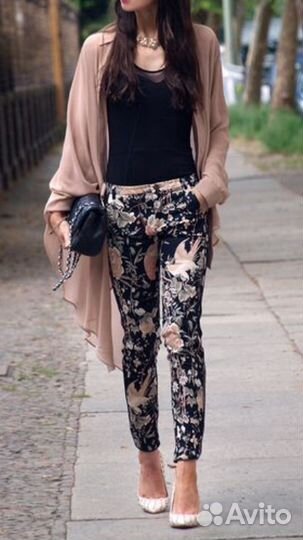 Брюки Zara с рисунком