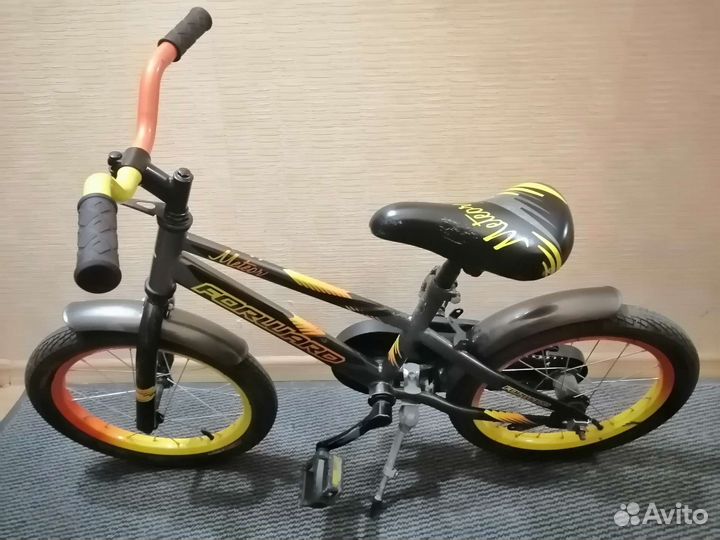 Велосипед 16