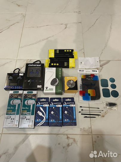 Аксессуары для мобильных телефонов