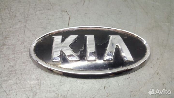 Эмблема задняя Kia Sorento XM 2009- 2014