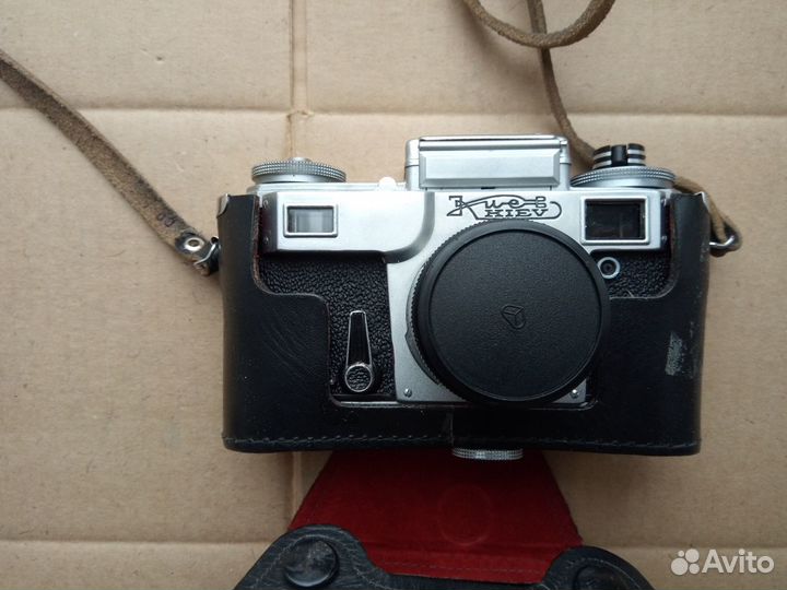 Фотоаппараты Киев-6с; Киев; Зенит-Е,ет