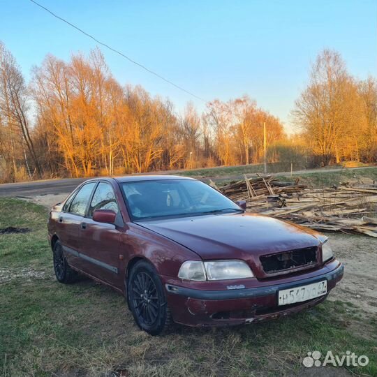 Разбор Volvo s40 1 поколения