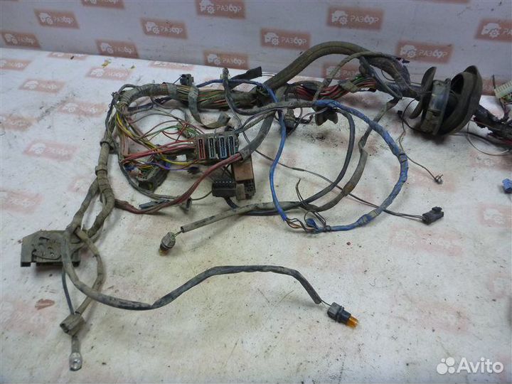 Проводка моторного отсека Renault Logan LS0G