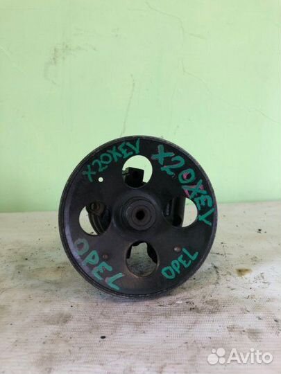 Насос гидроусилителя Opel Omega B