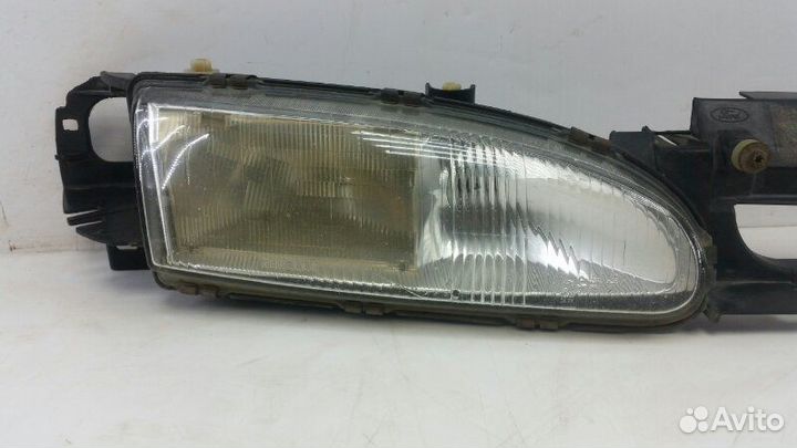 Фара передняя Ford Mondeo RKA 1994