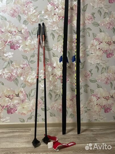 Беговые лыжи для подростка, комплект