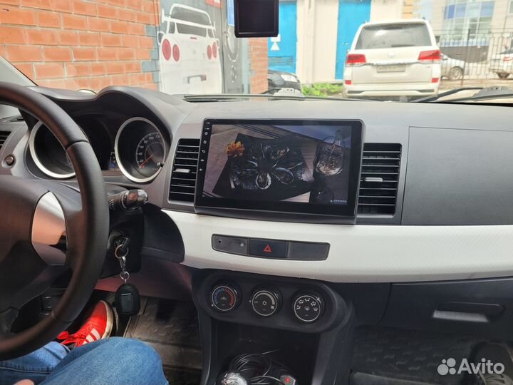 Android магнитола Mitsubishi Lancer 10, есть Teyes