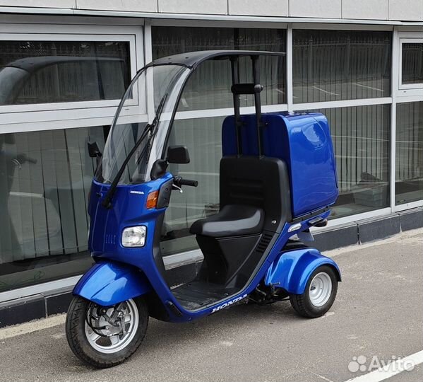 Скутер Honda Gyro Canopy PGM-FI