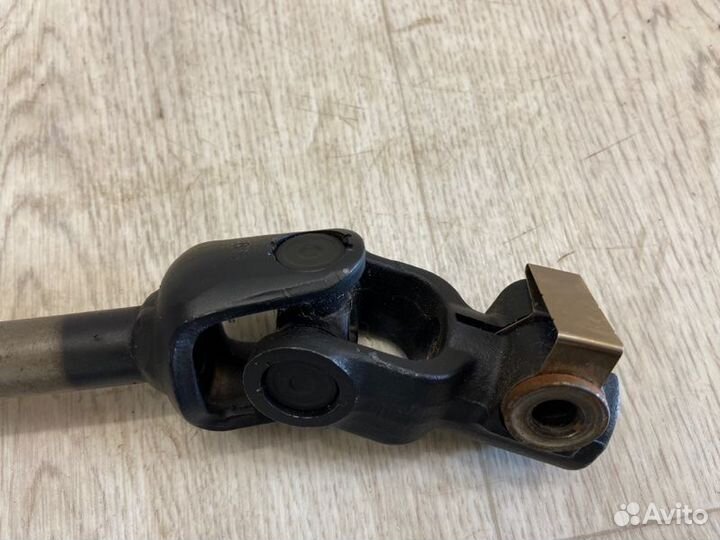 Рулевой карданчик Nissan Note E11 (1.4) CR14DE