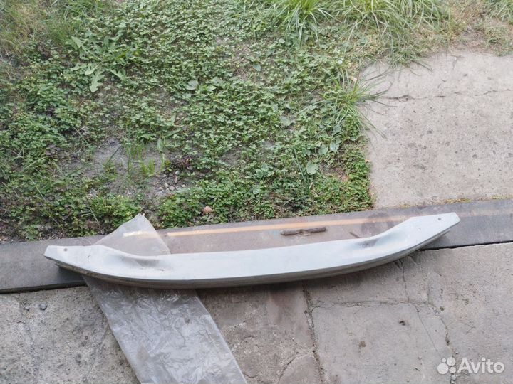 Усилитель бампера Audi A6