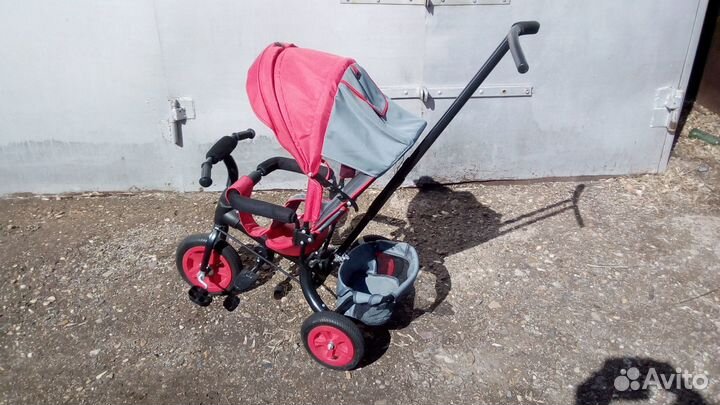 Трехколесный велосипед бу Цвет красный