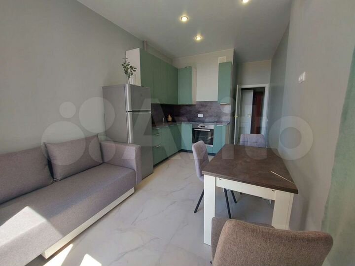 2-к. квартира, 56 м², 5/17 эт.