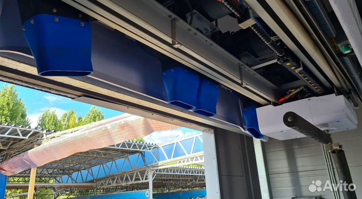 Робот автомойка