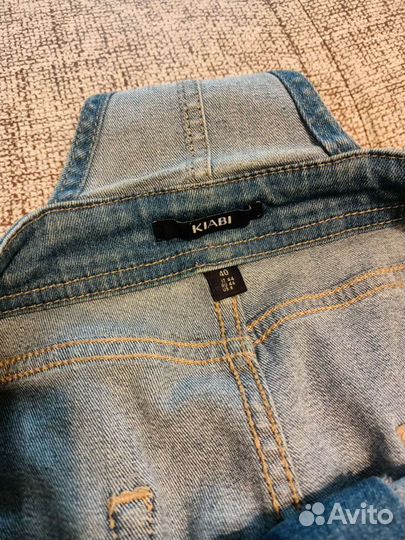 Джинсовый комбинезон