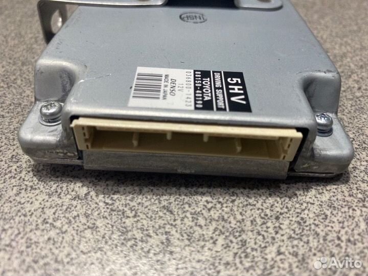 Блок электронный Toyota Harrier AVU65-0028375