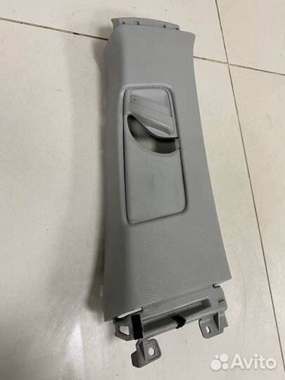 Обшивка стойки Toyota Corolla E150 2006-2013