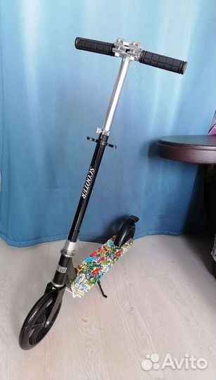 Двухколесный самокат цветной новый