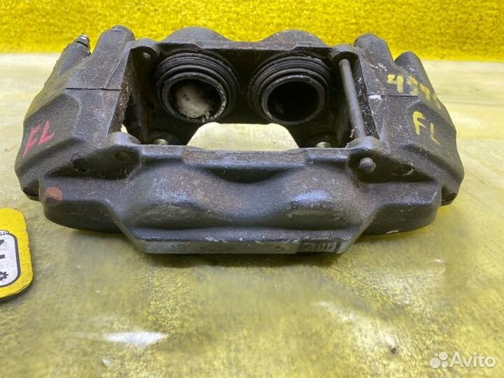 Суппорт передний левый Lexus/Toyota Gx470/Land 139734