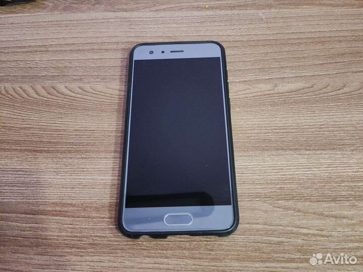 Телефон honor 9