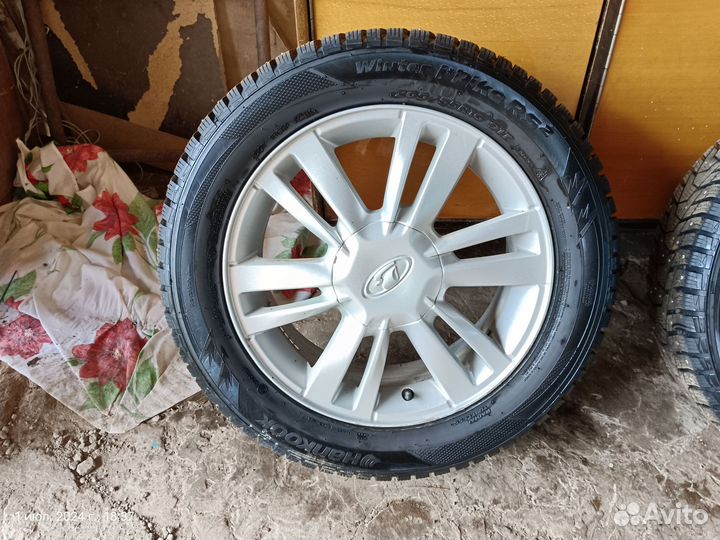 Hankook Winter I'Pike RS2 W429 205/55 R16