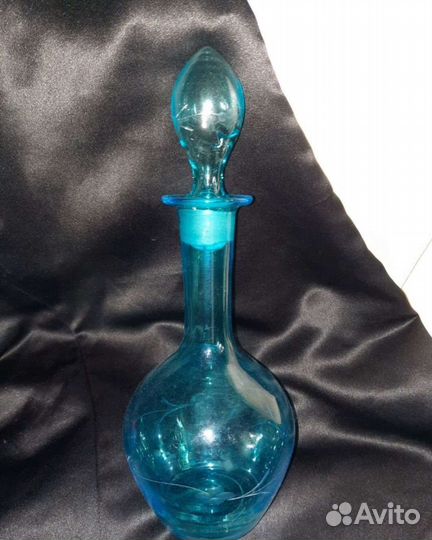 Винтажный графин купоросное стекло