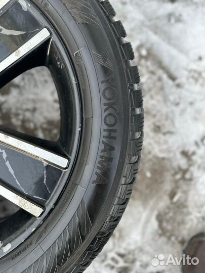 Оригинальные шины диски на Kia 5/114.3 r8