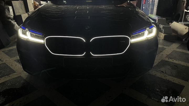 Решетка радиатора с подсветкой bmw 5 G30