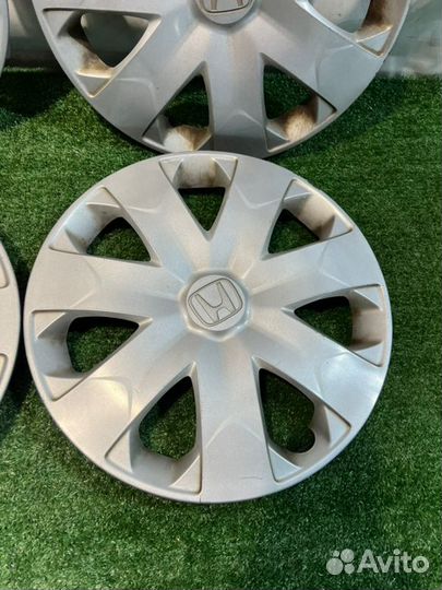 Колпаки Honda Fit Shuttle GG8 L15A 2013