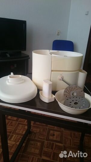 Соковыжималка электрическая