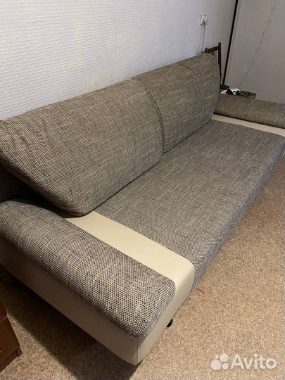 Диван раскладной, бежевый