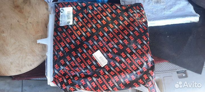 Трос стояночного тормоза Ford Focus