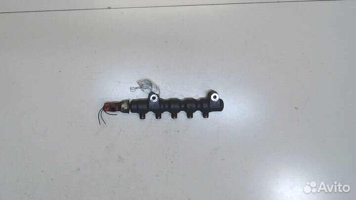 Рампа топливная Mazda 2, 2008