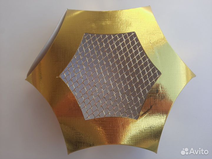 Коробка подарочная