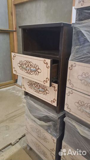 Тумба прикроватная