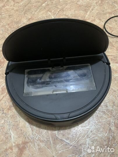 Робот-пылесос Roborok E4