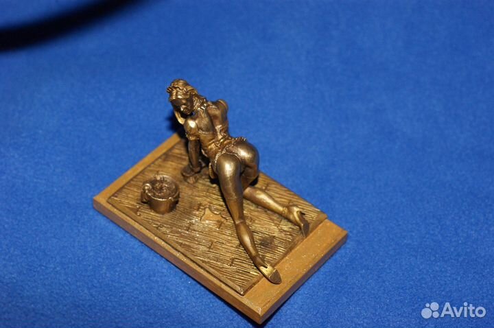 Скульптура Венская бронза. опытная хозяйка. )