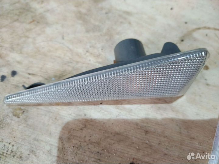 Повторитель поворота Renault megane