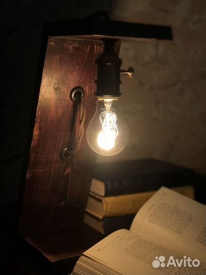 Настольная лампа в стиле лофт