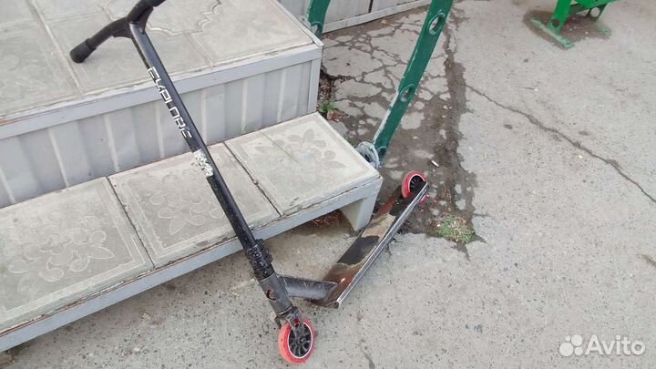 Трюковой самокат