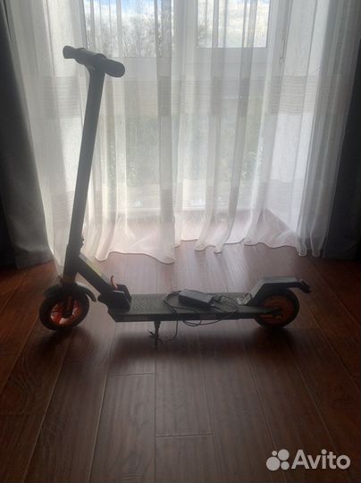 Электросамокат Kugo s1