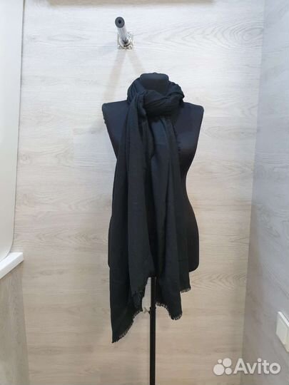 Шарф фирменный Mango большой чёрный