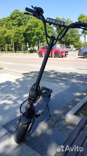 Электросамокат Daultron Victor Luxary