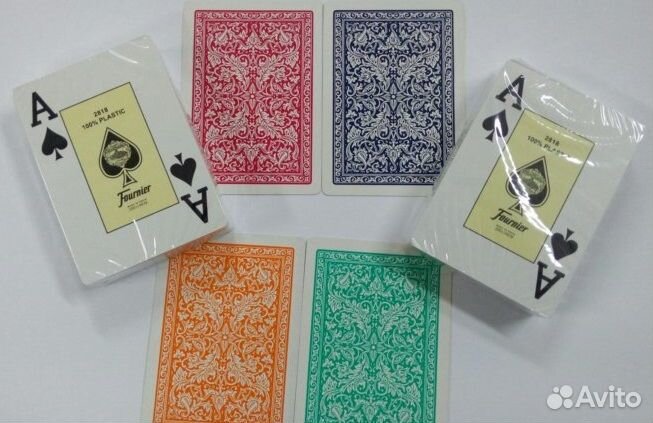 Карты игральные и аксессуары