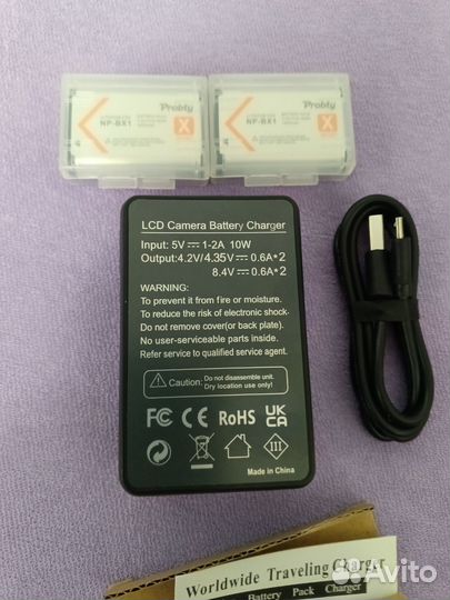 2 акб NP-BX1 + зарядное для Sony