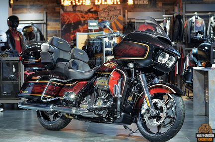 Harley-Davidson CVO road glide limited