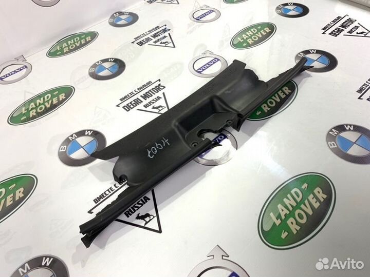 Воздуховод кожух замка капота оригинал Bmw X3 E83