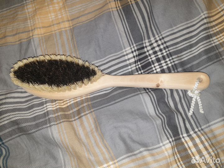 Щётка и скраб для антицеллюлитного массажа