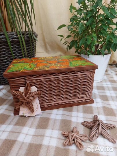 Шкатулка плетеная