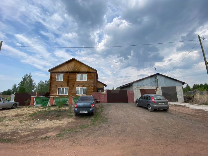 Дом 160 м² на участке 12 сот.