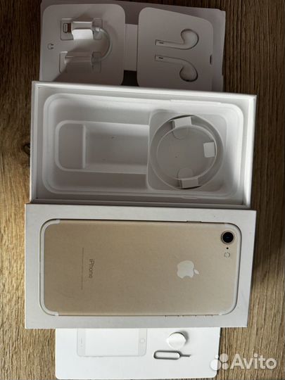 iPhone 7, 128 ГБ